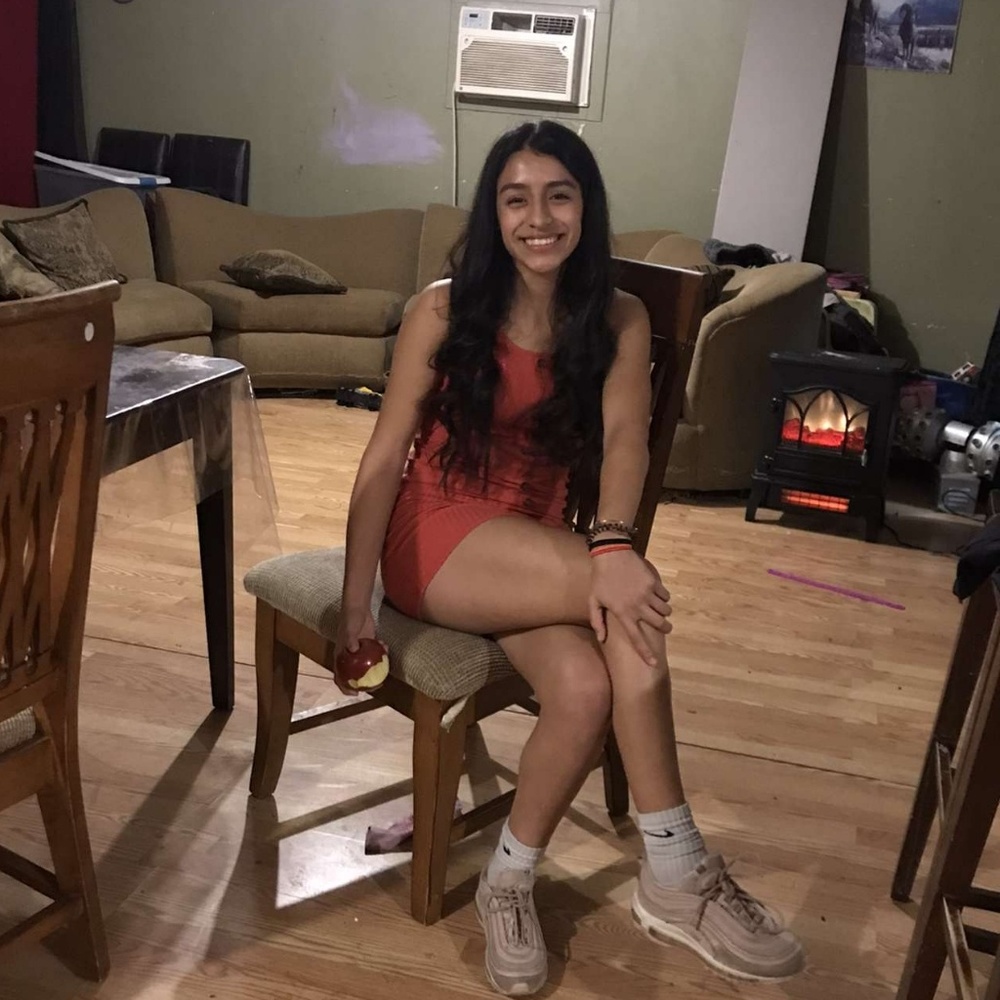 Meet your Posher, Maritza